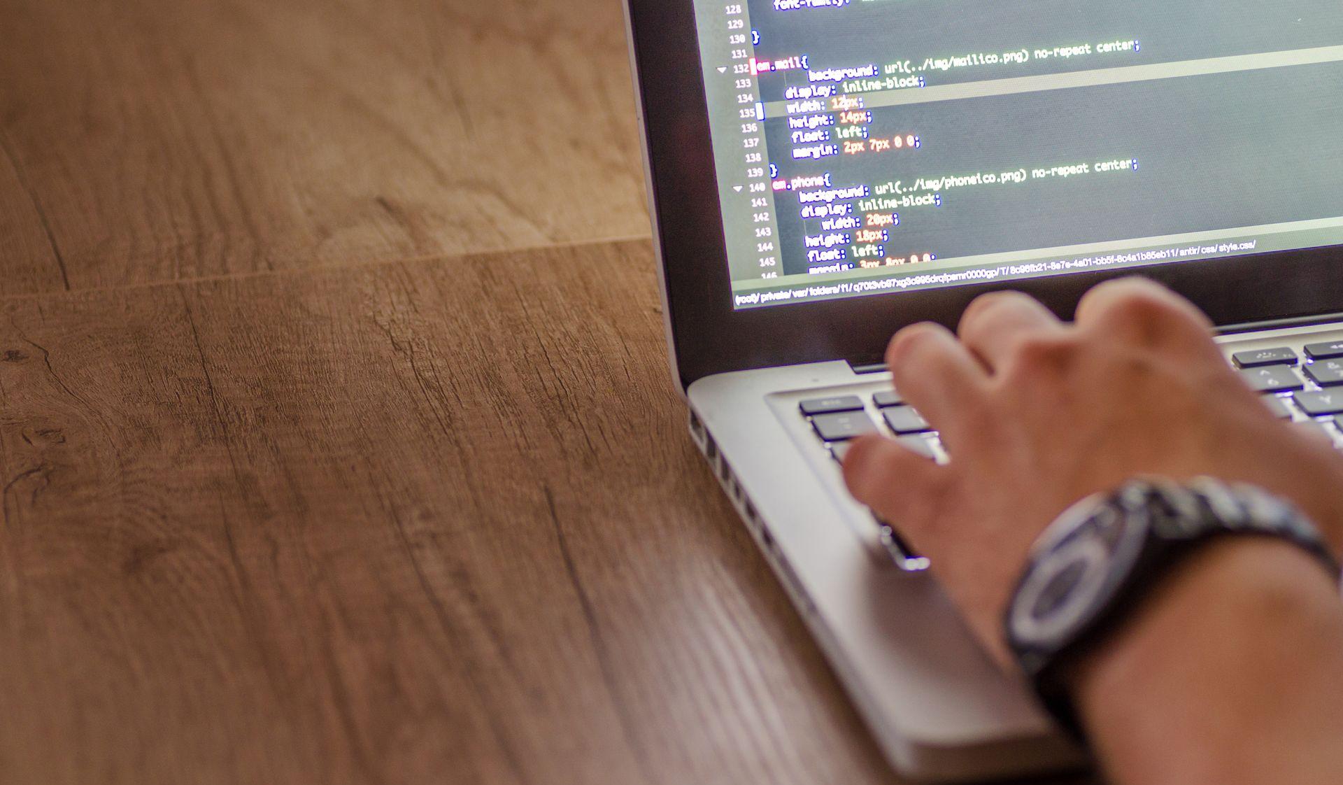 Junior Web Developer Job in Surendranagar – Kickstart Your Career with Shriji Solutions