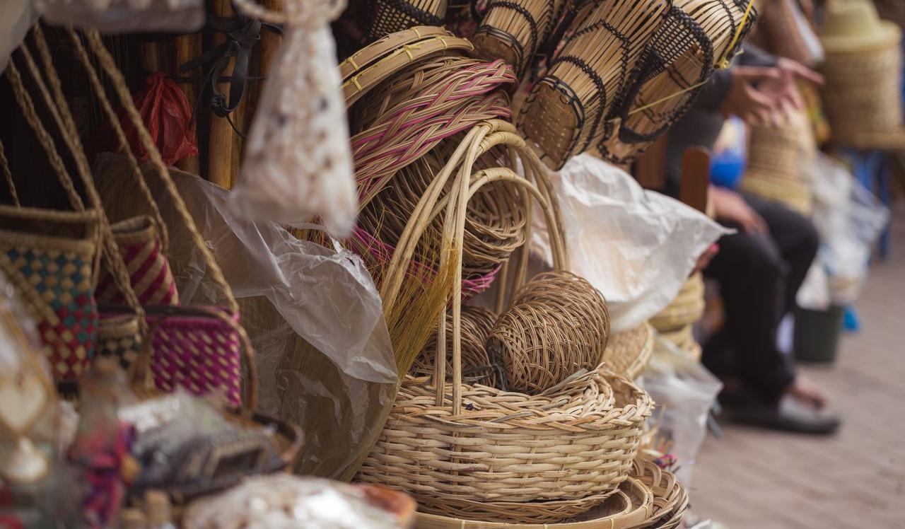 Why Does Every Handicraft Business Need a Website for Growth in Today's Digital Age?